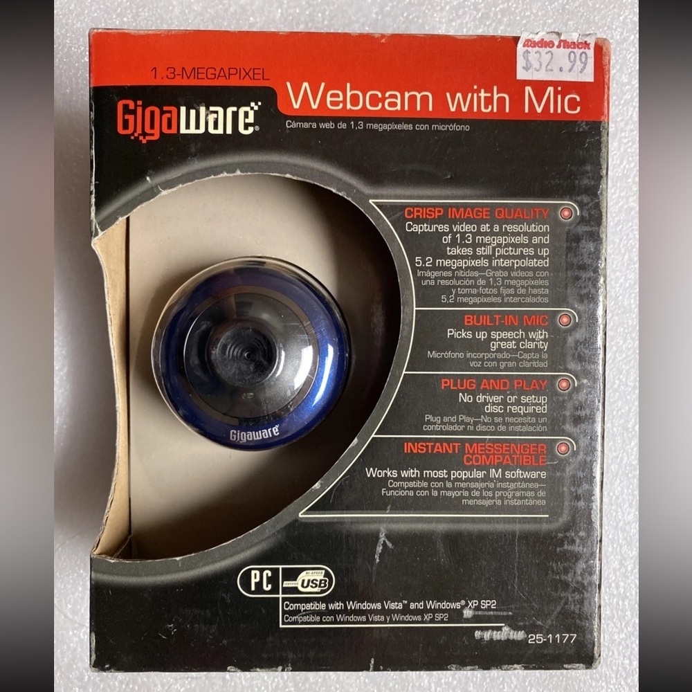 Gigaware (Radio Shack) 1.3 MP Webcam w/microphone Blue, USB, Stand. New!!